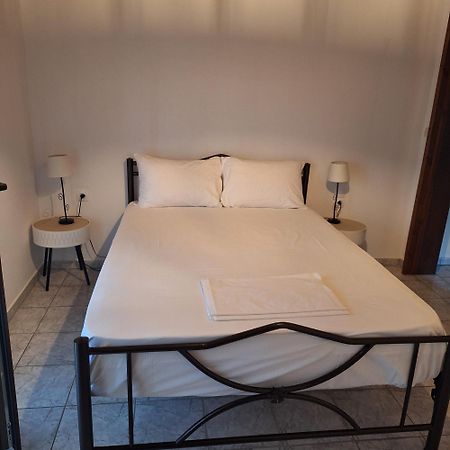 Areti Apartment Áfra المظهر الخارجي الصورة